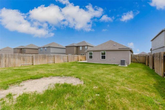 18744 Speculator LN, Elgin, TX 78621
