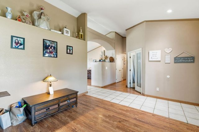 3525 S Martin Court, Visalia, CA 93277