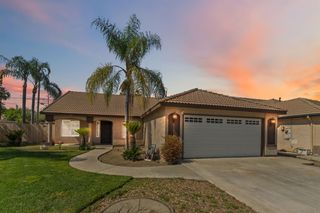 3525 S Martin Court, Visalia, CA 93277