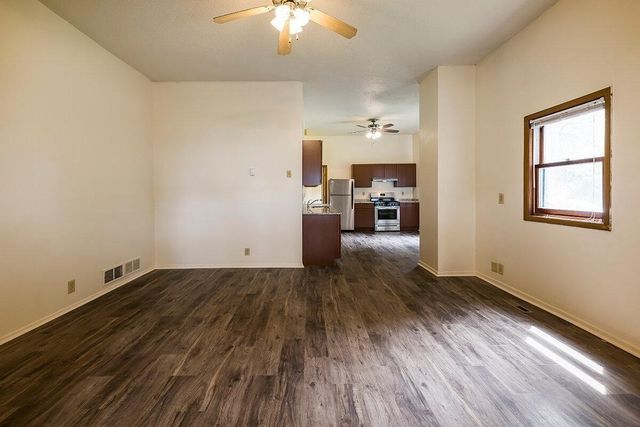 1910 Feronia Avenue, Saint Paul, MN 55104