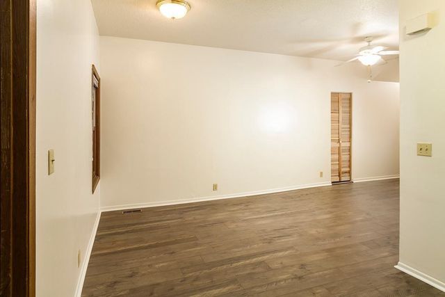 1910 Feronia Avenue, Saint Paul, MN 55104