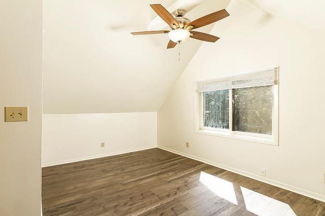 1910 Feronia Avenue, Saint Paul, MN 55104