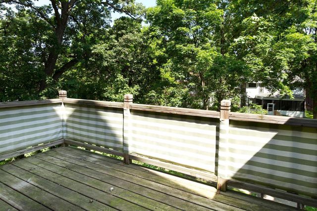 1910 Feronia Avenue, Saint Paul, MN 55104