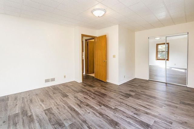 1910 Feronia Avenue, Saint Paul, MN 55104