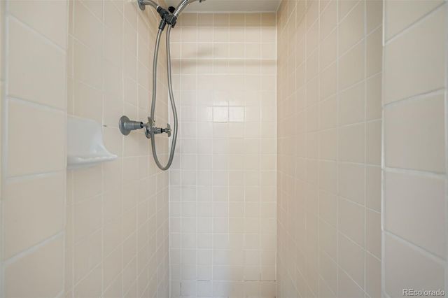 884 Troy Street, Aurora, CO 80011