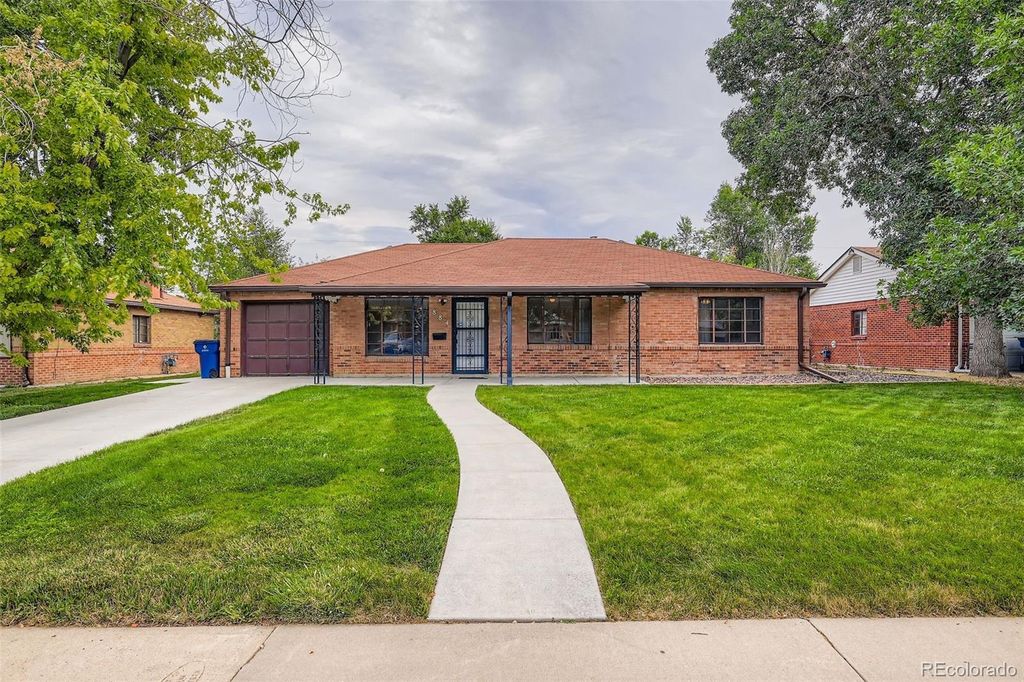 884 Troy Street, Aurora, CO 80011