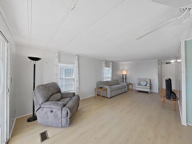 12501 ULMERTON ROAD 119, Largo, FL 33774