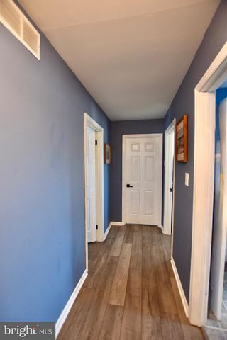 107 CRESCENT HOLLOW DR, Mantua, NJ 08051