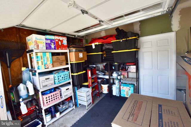 107 CRESCENT HOLLOW DR, Mantua, NJ 08051