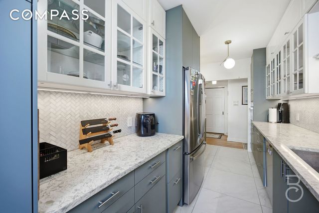 7612 35th Ave Apt 2D, New York City, NY 11372