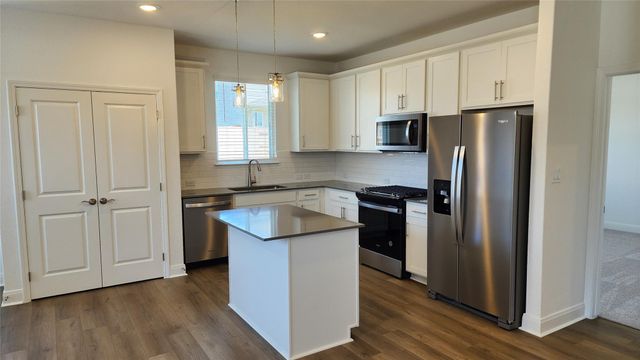 501 Scooter ST, Georgetown, TX 78626
