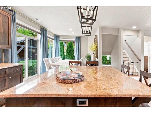 5081 G St, Washougal, WA 98671