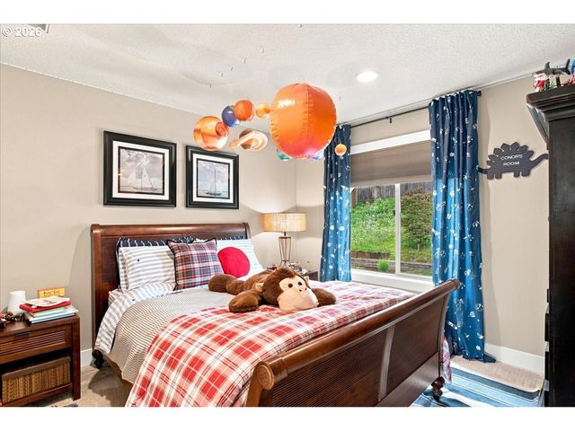5081 G St, Washougal, WA 98671