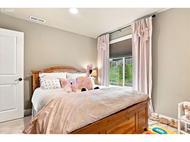 5081 G St, Washougal, WA 98671
