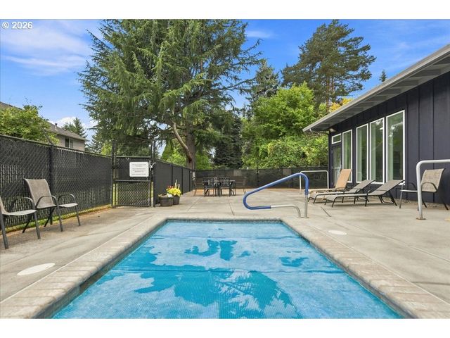 5081 G St, Washougal, WA 98671