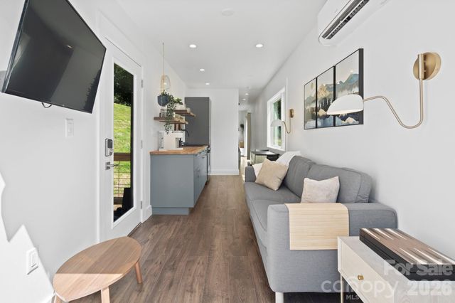 8 George Allen Ridge, Arden, NC 28704