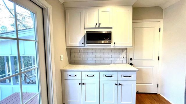 245 Willow Springs Drive, Roswell, GA 30075