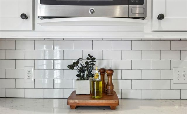 245 Willow Springs Drive, Roswell, GA 30075