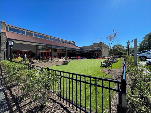 245 Willow Springs Drive, Roswell, GA 30075