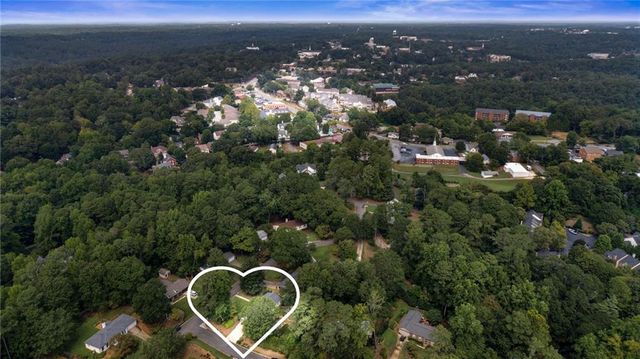 245 Willow Springs Drive, Roswell, GA 30075