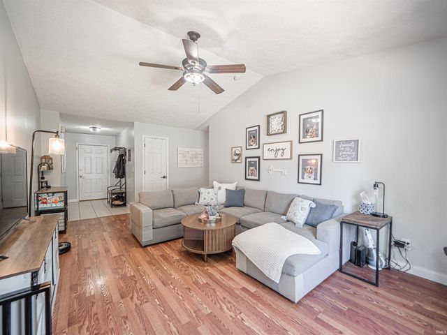 7140 Ashton Park Drive, Evansville, IN 47725