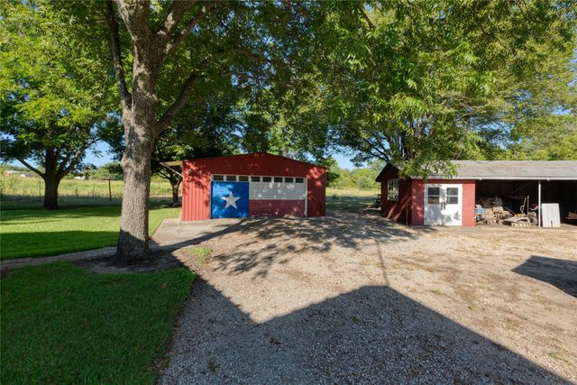 4525 Midway Road, Weatherford, TX 76085