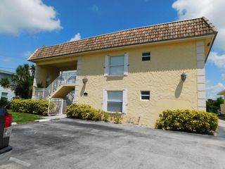 735 Hummingbird Way 204, North Palm Beach, FL 33408