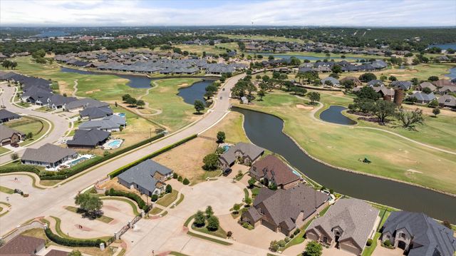 1402 Amsterdam Court, Granbury, TX 76048