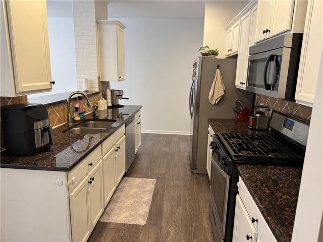2718 Sardis Chase Court, Buford, GA 30519