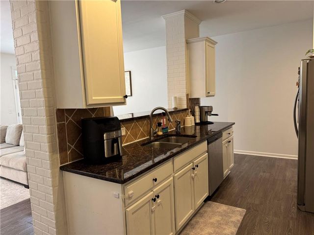 2718 Sardis Chase Court, Buford, GA 30519