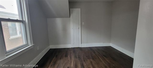 5444 Field Street, Detroit, MI 48213