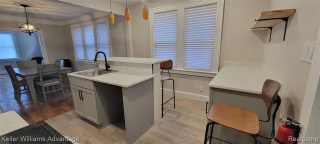 5444 Field Street, Detroit, MI 48213