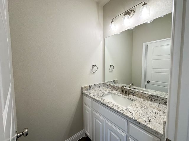 2001 Belle Lagos Lane, Cleburne, TX 76033