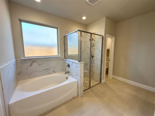 2001 Belle Lagos Lane, Cleburne, TX 76033