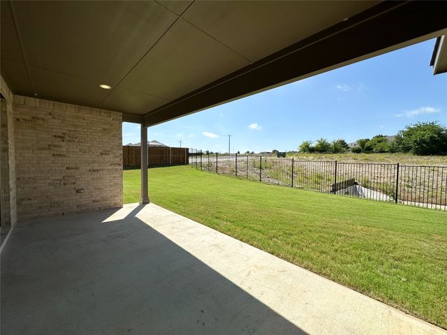 2001 Belle Lagos Lane, Cleburne, TX 76033
