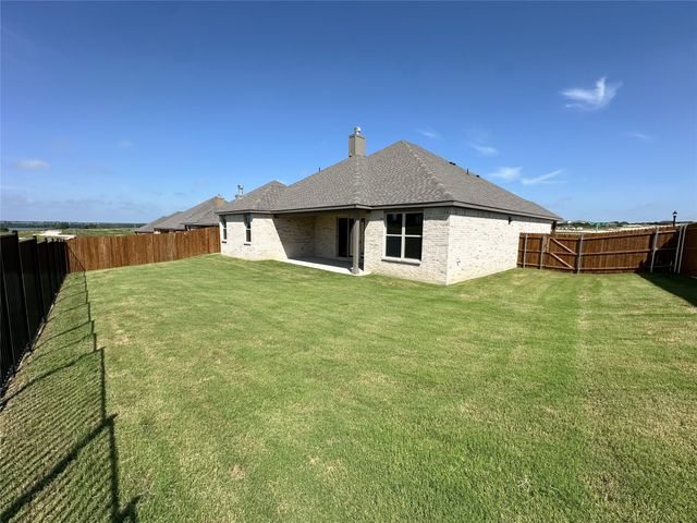 2001 Belle Lagos Lane, Cleburne, TX 76033