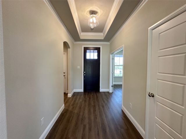 2001 Belle Lagos Lane, Cleburne, TX 76033