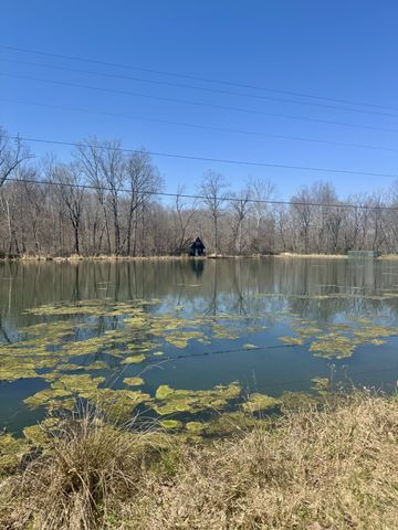 191 Forks River Rd, Waverly, TN 37185