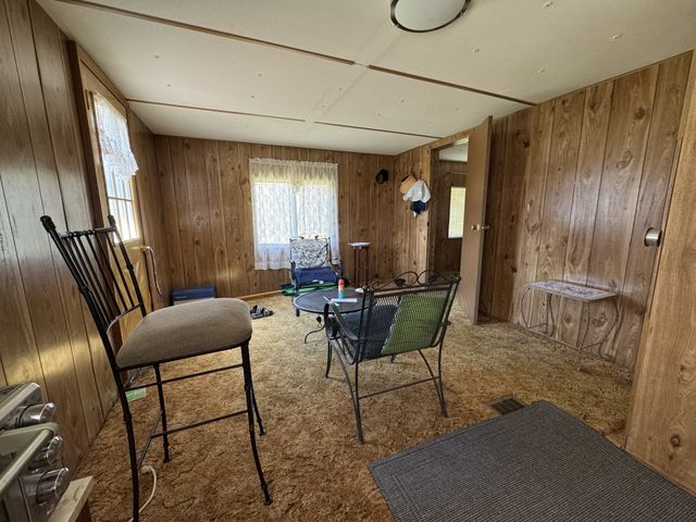 191 Forks River Rd, Waverly, TN 37185
