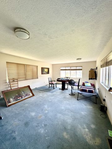 191 Forks River Rd, Waverly, TN 37185