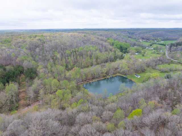 191 Forks River Rd, Waverly, TN 37185