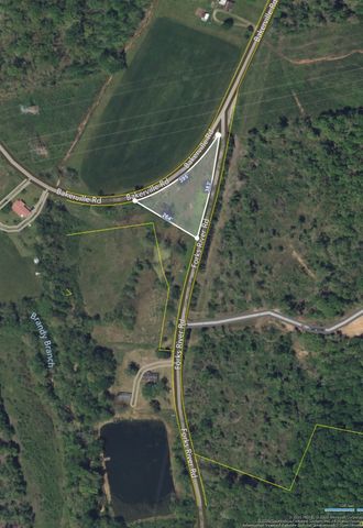 191 Forks River Rd, Waverly, TN 37185
