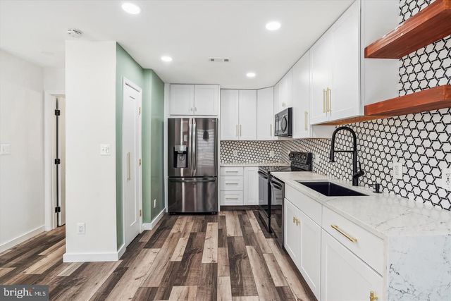6010 SUNSET RIDGE CT, Centreville, VA 20121