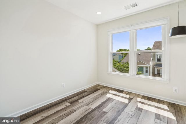 6010 SUNSET RIDGE CT, Centreville, VA 20121