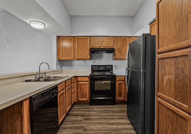 268 Henry M Chandler Drive, Rockwall, TX 75032
