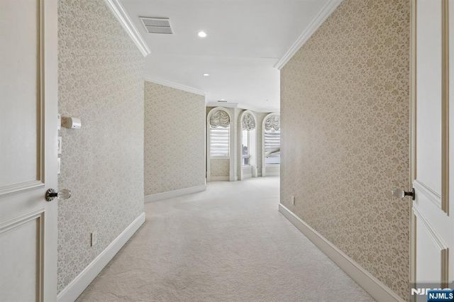 2 Ascot Way, Fort Lee, NJ 07024