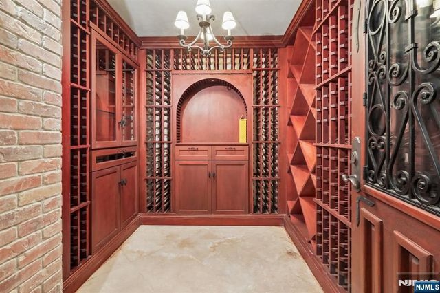 2 Ascot Way, Fort Lee, NJ 07024