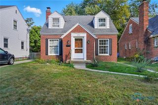 2940 Powhattan Parkway, Toledo, OH 43606