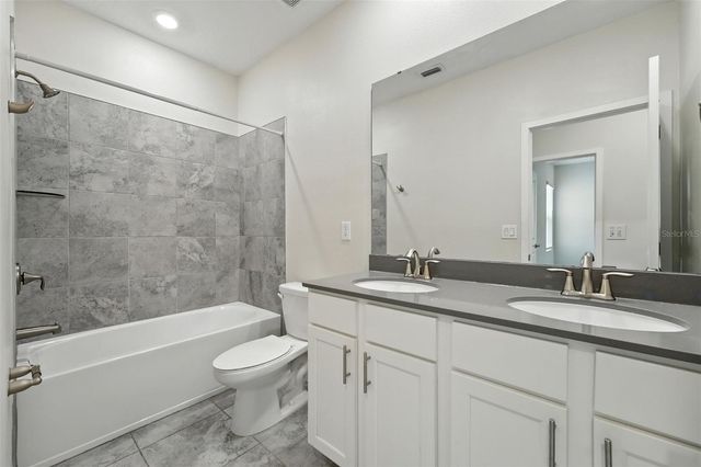 9944 RED EAGLE DRIVE, Orlando, FL 32825