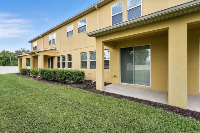 9944 RED EAGLE DRIVE, Orlando, FL 32825